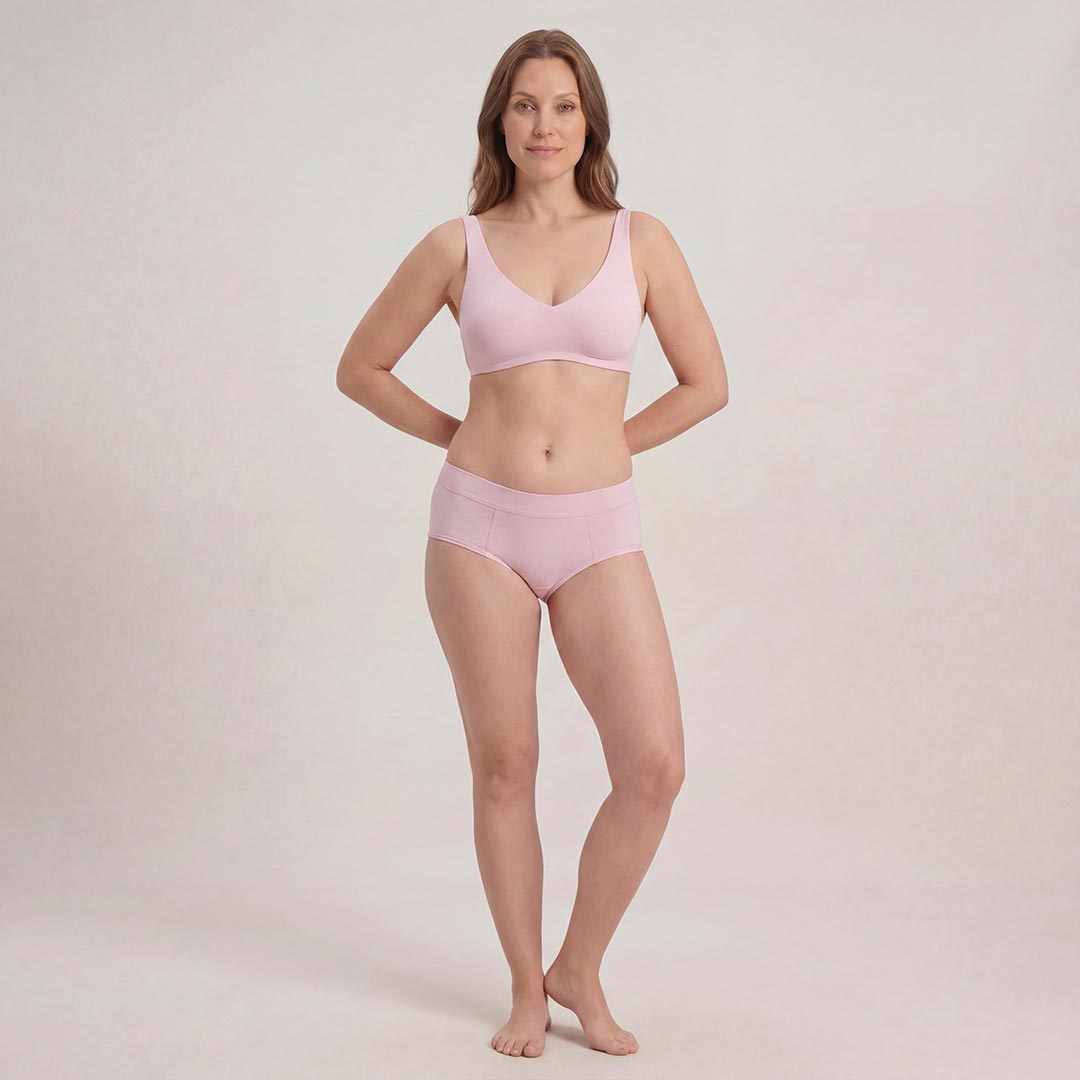 Saugstarker Shorty für Damen