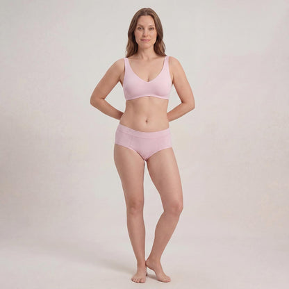 Saugstarker Shorty für Damen